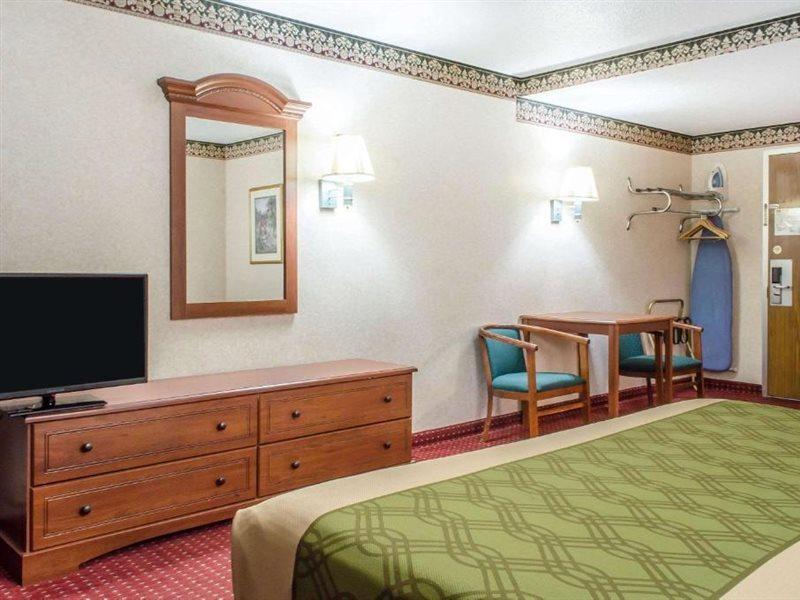 At Hotel York
