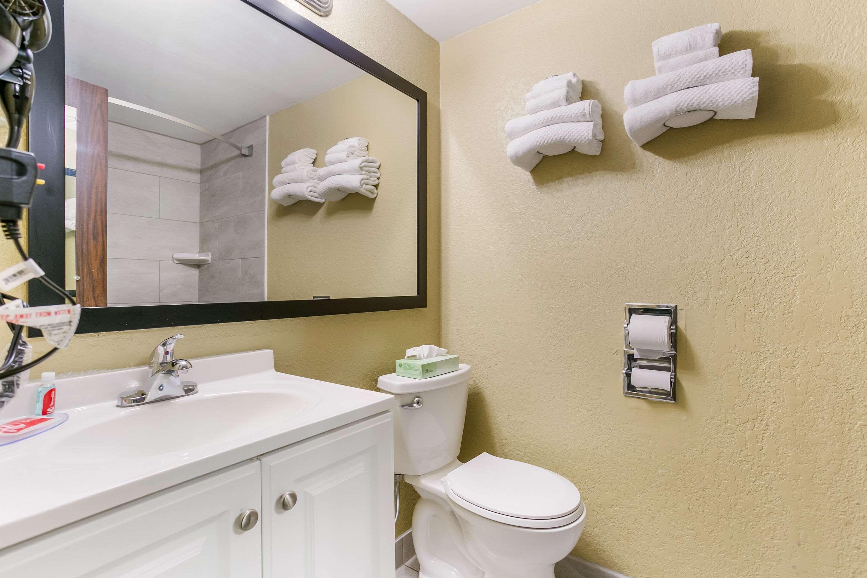 Hotel At
