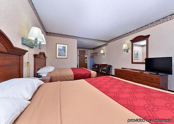 Hotel At