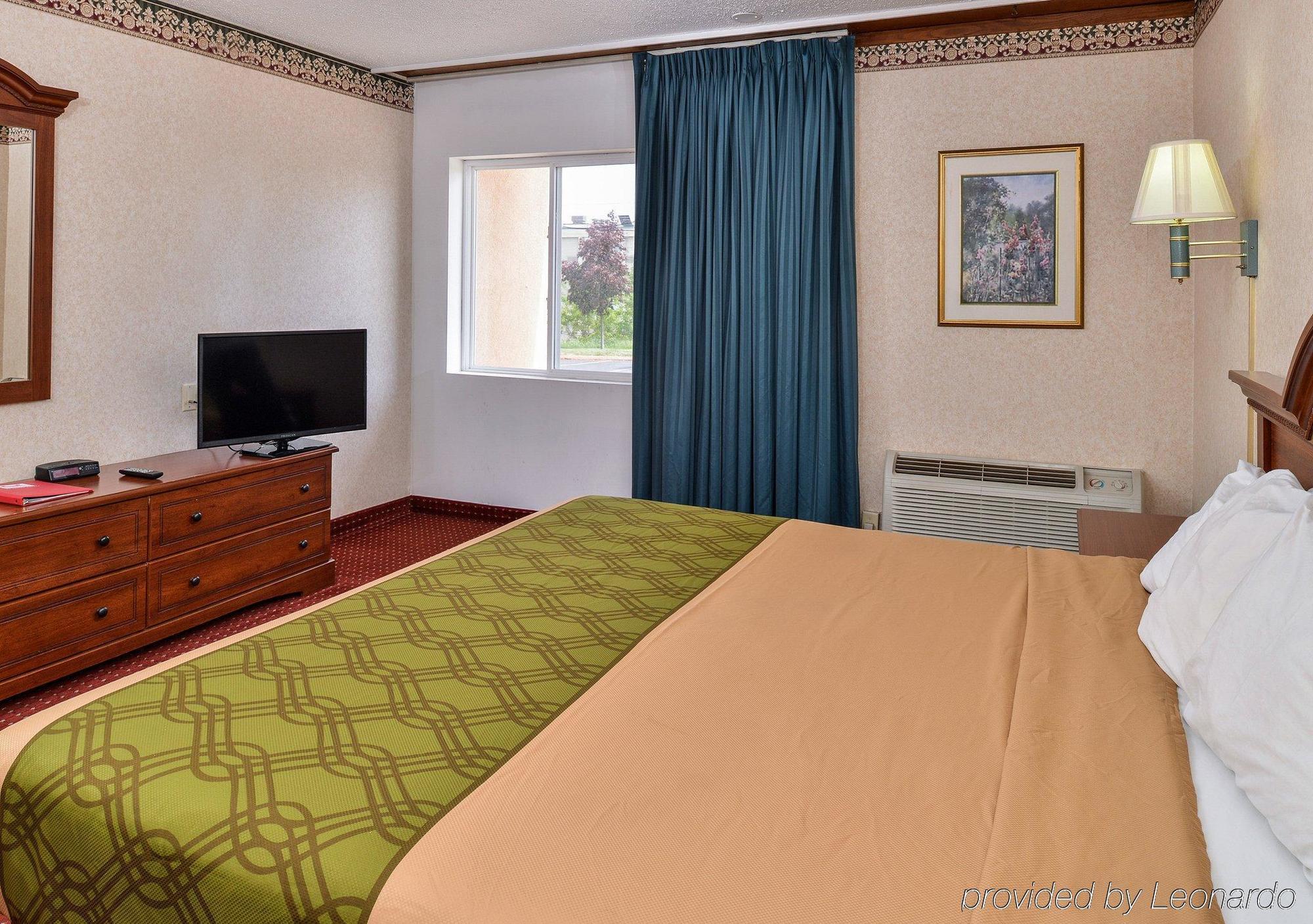 At Hotel 2*
